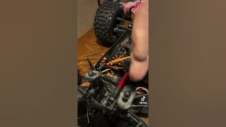 Fixed Then Servo Died Arrma Notorious 6s #viral #rclife #techlife #rchobbies #rc #arrma #traxxas