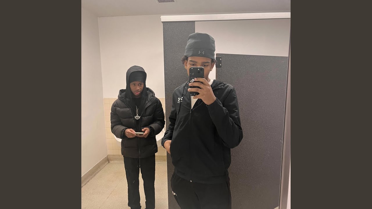 Motors (feat. Tjayworstt)