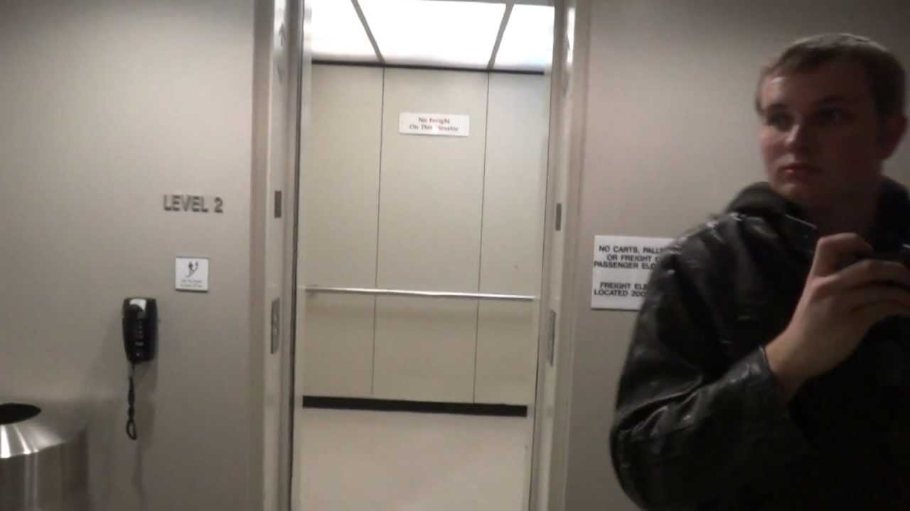 Montgomery Hydraulic elevator @ Kansas City Convention Center with EPIC MOTOR