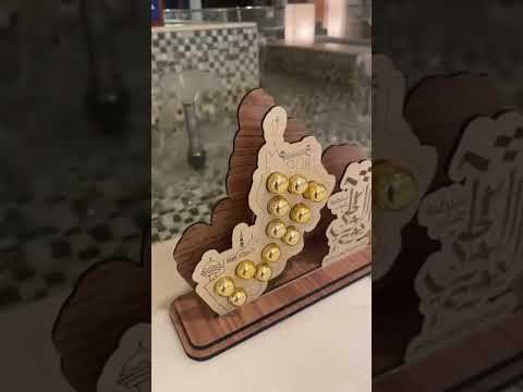 توزيعات العيد الوطني العمانى