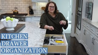 HOW TO ORGANIZE YOUR KITCHEN DRAWERS FOR OPTIMAL FUNCTION