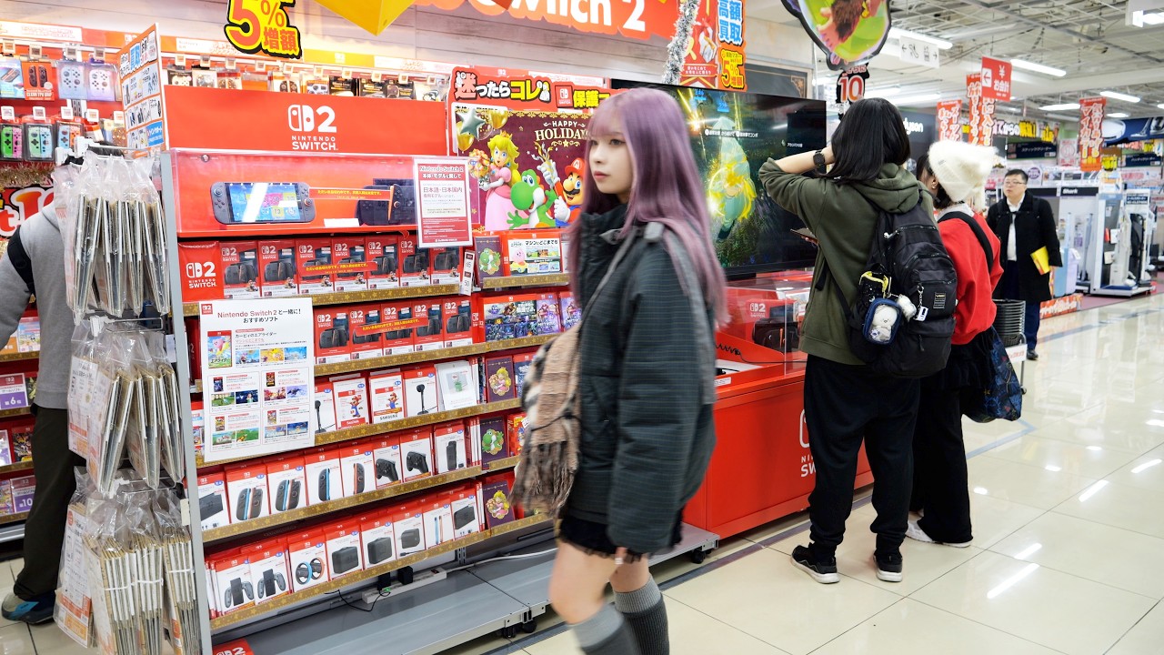 🎮 Nintendo Overload! Inside a Tokyo Retail Store 🇯🇵 | Bic Camera B-Roll Archive (2025)