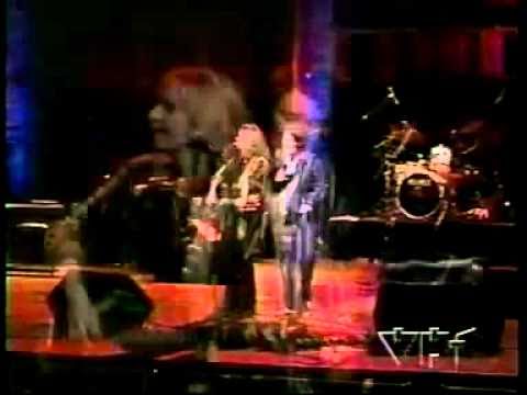 kd lang & Melissa Etheridge: "You can sleep while ...