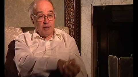 Michael Atiyah - Difficulty in inviting people to Oxford (42/93)