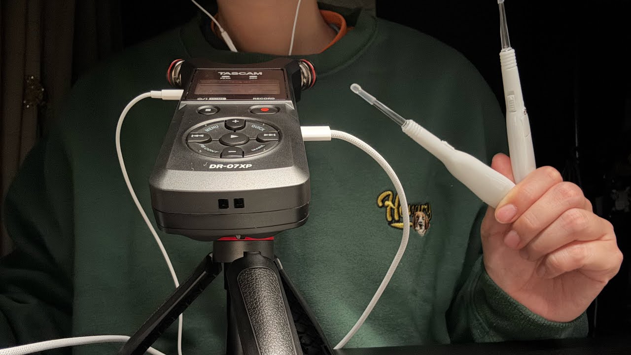 [ASMR]前半囁きながら後半は黙々と光る耳かきでねちねち💤😴