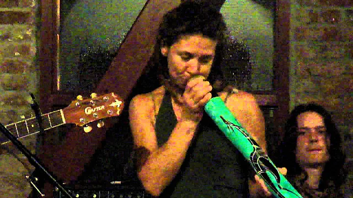 Tanya Devine on Yidaki and Silva Sound playing Sar...