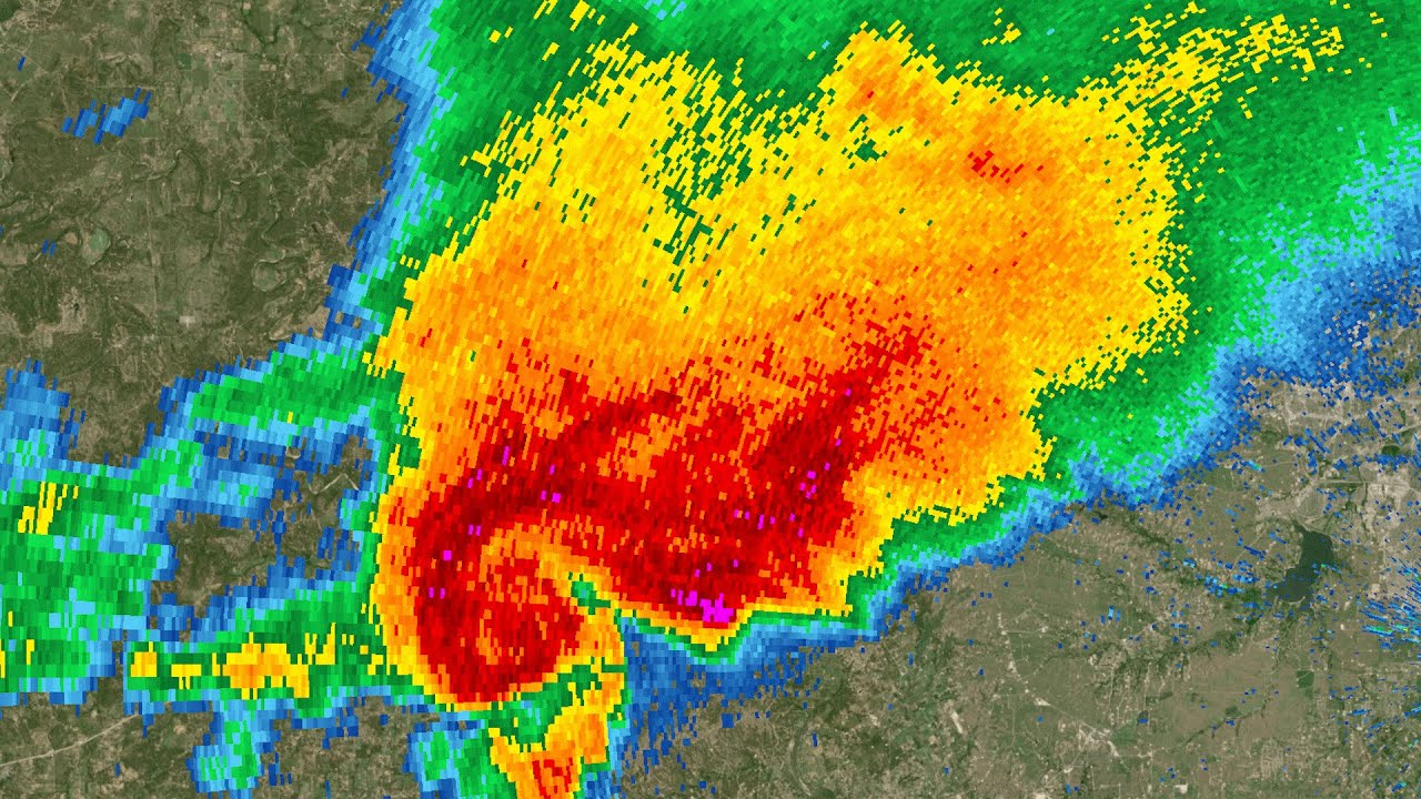 2025 Lipan, Texas Supercell Radar Loop - YouTube
