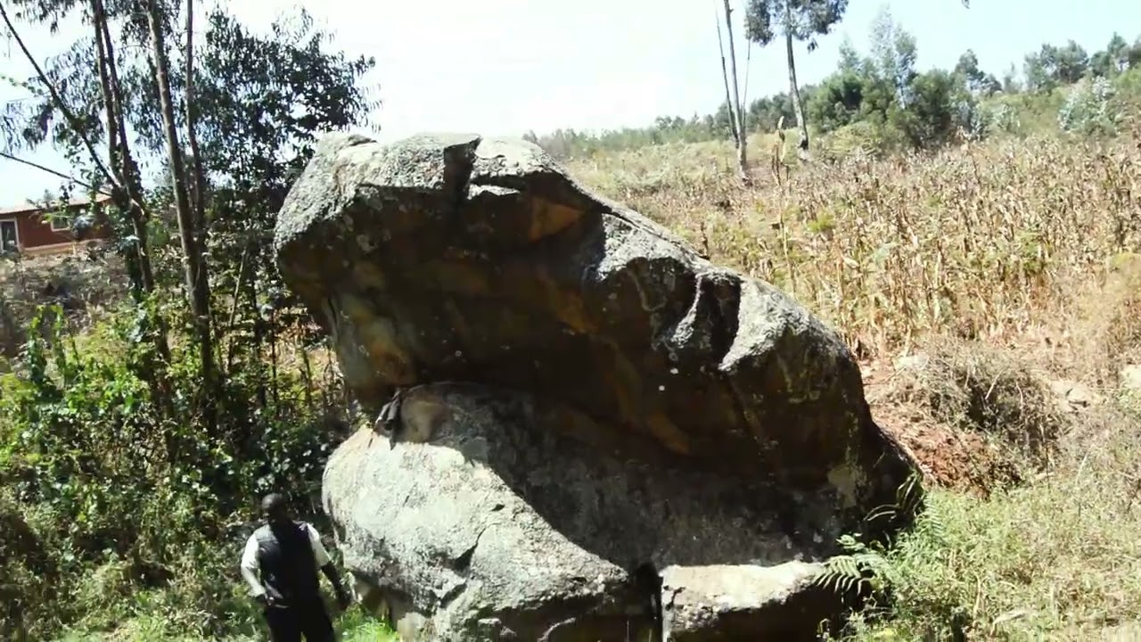 JIWE LENYE TASWIRA 6 MKOANI NJOMBE SEHEMU YA PILI MWAMBA UANGUSHAO JE SERIKALI IMEMUONA KIJANA HUYU?
