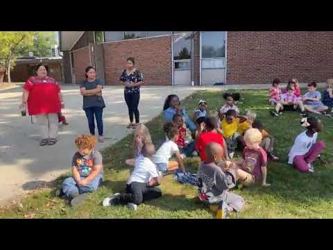 CELEBRATING MEXICAN INDEPENDENCE AT YANKEE RIDGE Yankee Ridge Multilingual School