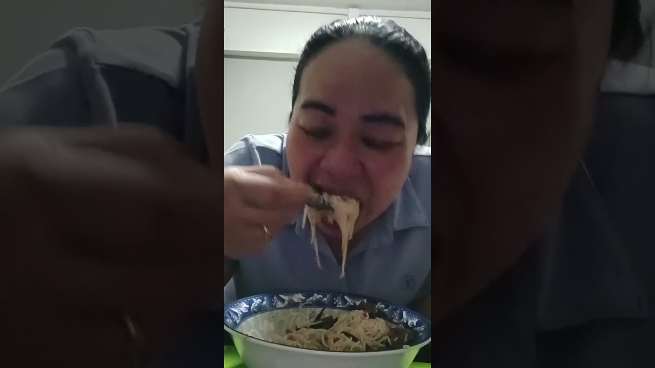 ขนมจีนน้ำเงี้ยวอร่อย #yummy 