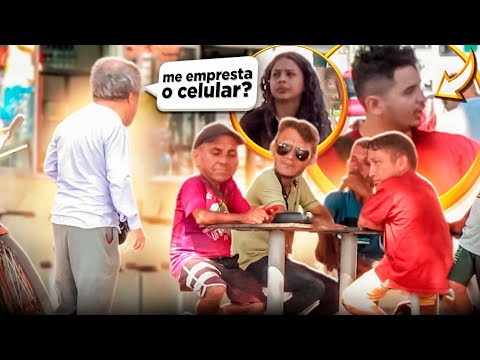 PEGADINHA: ME EMPRESTA O CELULAR (INOCÊNCIO)