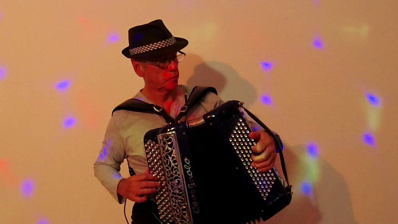 RIEN QU'UN TANGO  ( Guy Allard / Patricia Piednoir )