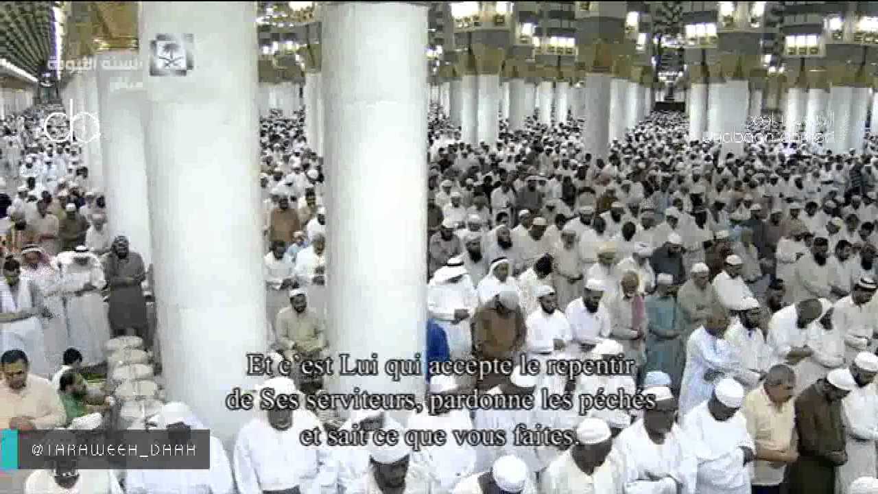 تلاوة مميزة للشيخ أحمد طالب حميد من المسجد النبوي ليلة 24رمضان 1438-الشورى -الزخرف 24