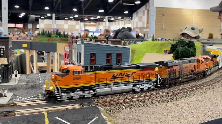 Model trains at the Puyallup Fair 2025