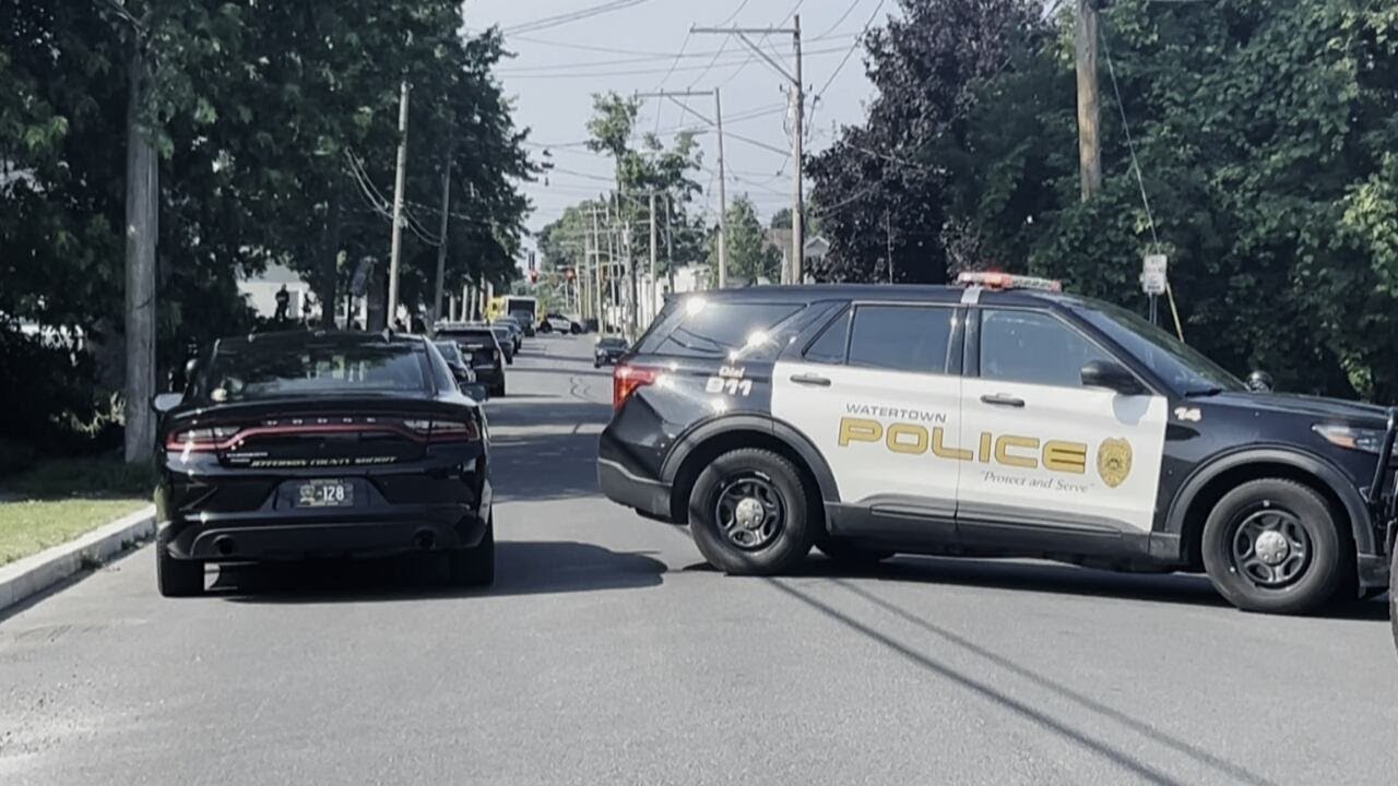 Police charge man in stand-off with terror threat