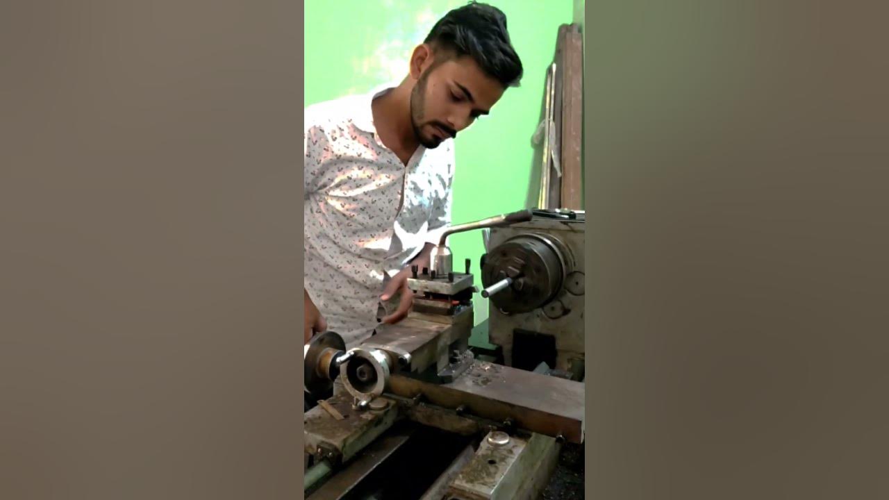lathe machine job work in hinditechnical tech iti technology 