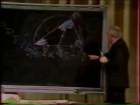 Шаталов за одну минуту доказывает теорему, на которую традиционно выделяется 45 минут урока!