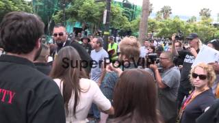 Nikki Reed And Paul Mcdonald Greet Fans In San Diego On 0...