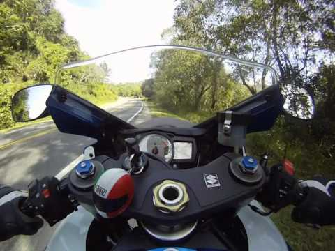 CAMERA GOPRO FILMA ACIDENTE MOTO - SERRA BR 282  - TOMBO GSX-R SRAD 1000 - FILMAGEM FABIANO FARIAS