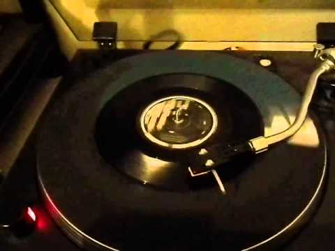 Gary Jackson & The Chantelles - Sugar Dumpling