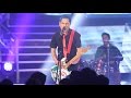 billie joe armstrong llenó de energía el escenario de yo soy
