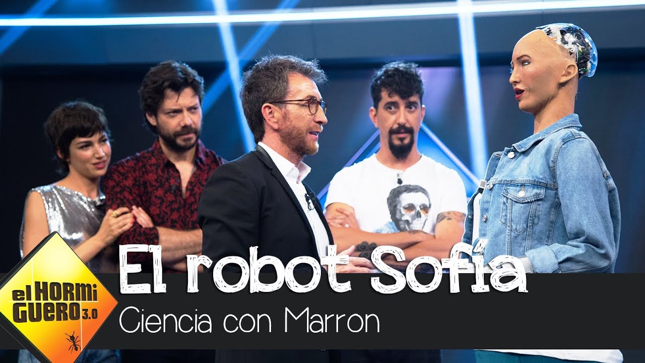 El robot humanoide Sofía, único en el mundo, llega al plató - El Hormiguero 3.0