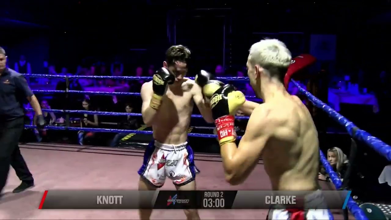 Matty Clarke vs Ollie Knott