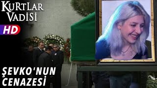 Iroparator, Şevkonun Cenazesi̇ni̇ İzli̇yor. Kurtlar Vadi̇si̇ Tepki̇