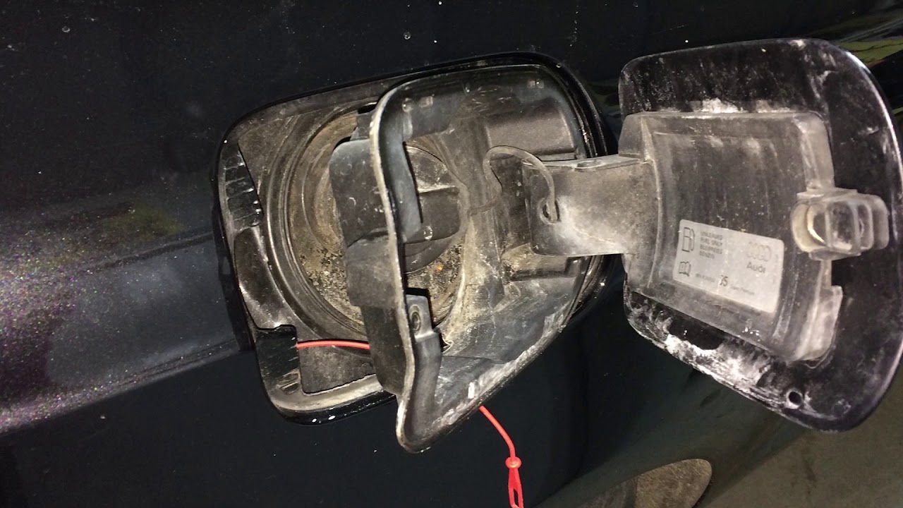 Смяна на механизъм на капачката на резервоара и ремонт брава на предна ...