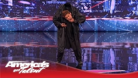 Kenichi Ebina Performs an Epic Matrix- Style Martial Arts Dance - America