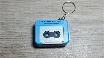 Mini Vintage Tape Recorder Keychain (Review)