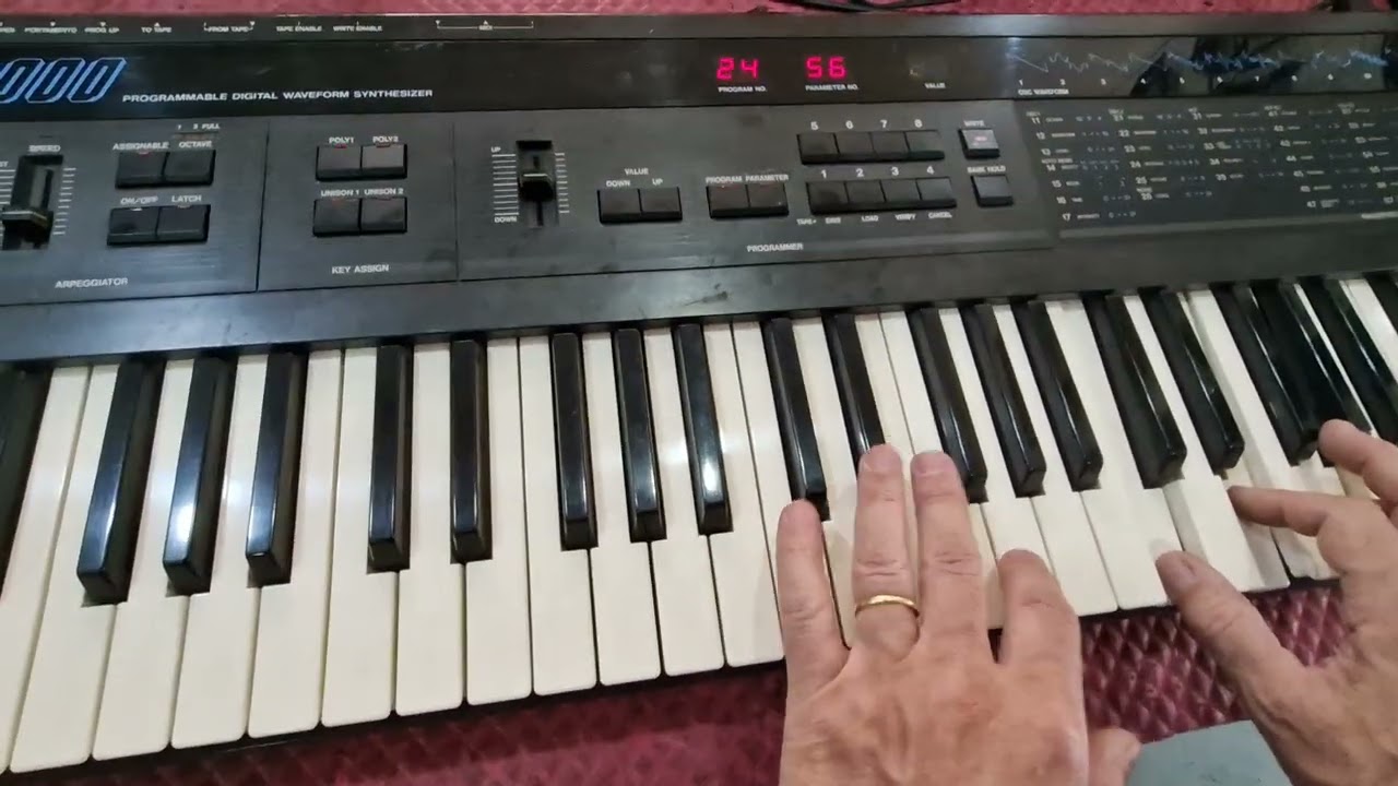 Korg DW8000 a venda na Sommexe em nov2025 demonstrado por Renatosommexe