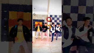 Ladhko Ki Ungli Pr Nache H Jamna