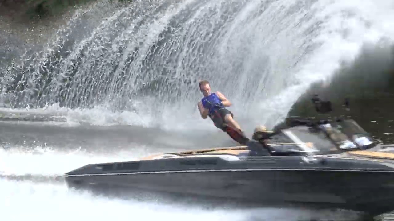 Dane Miami Pro Slalom Water Ski Tournament Round-1 39.5-off or 10.75-Meters