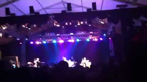 Django Django - Default (Live @ Bonnaroo 2013)