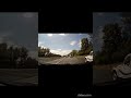 Une 2 chevaux qui tracte sur lautoroute dashcam daily observation acesneyk