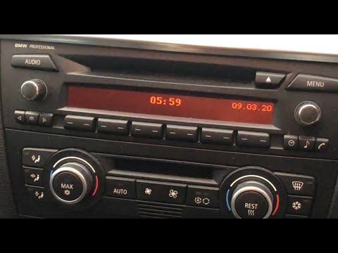 Vídeo: Un BMW 325i del 2006 té Bluetooth?