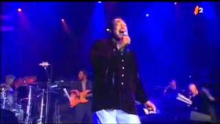 George Benson - Kisses In The Moonlight (live, 2007) - YouTube.flv