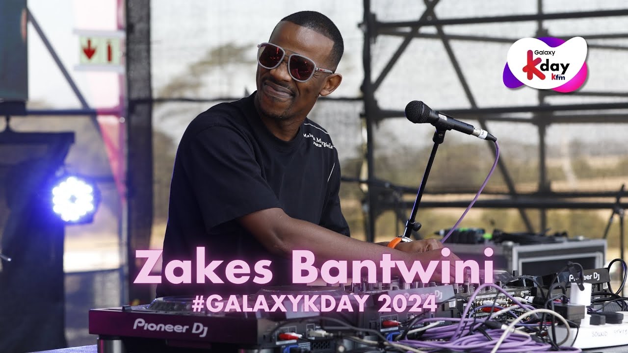 Feel the rhythm, feel the beat with Zakes Bantwini's epic #GalaxyKDay performance!