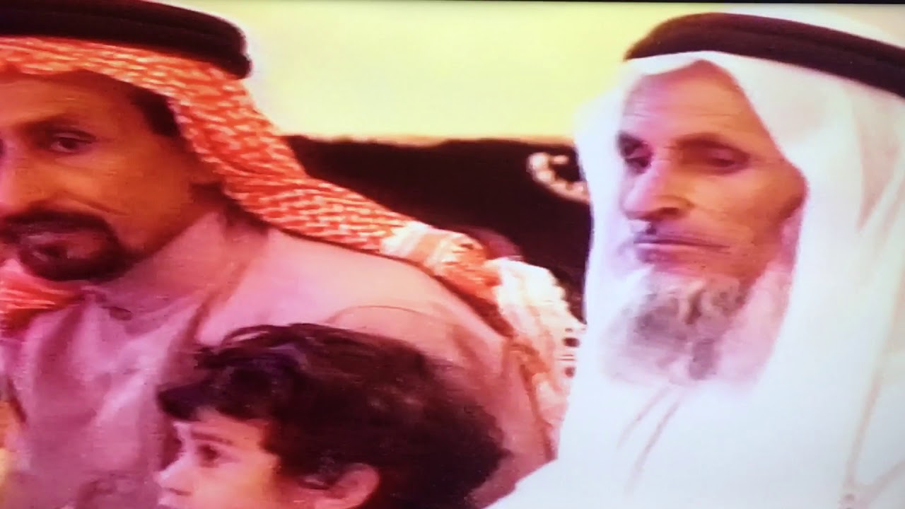 سالم المحيريق يعرض مقطع للشيخ صغيّر بن ناصر بن قادرة من قصيدة طويلة تم تسجيلها عام ١٤٠٨