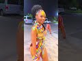 Capture de la vidéo African Traditional Zulu Cutest Woman Woman Dance Walk