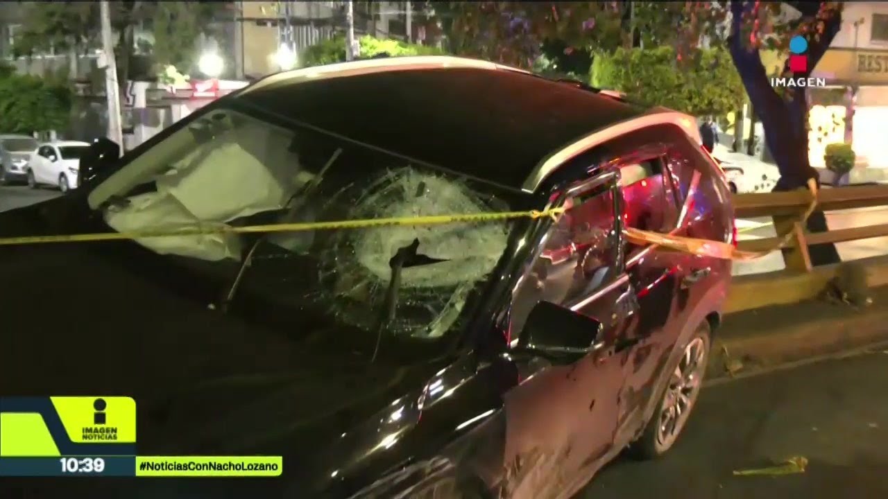 Reportan que están lanzando rocas enormes a los autos en Circuito Interior, CDMX