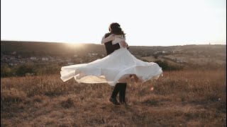 Love you forever - Iolite  / Wedding minstory