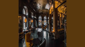 Sprightly Ambience for Night Time Cafe