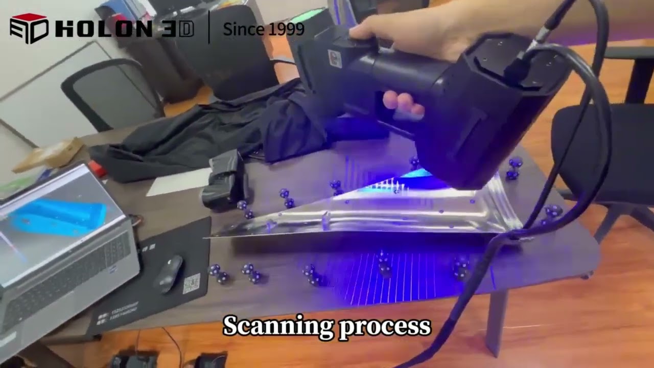 54 3D handheld scanner can scan the reflective surface and quickly obtain the complete blade outline