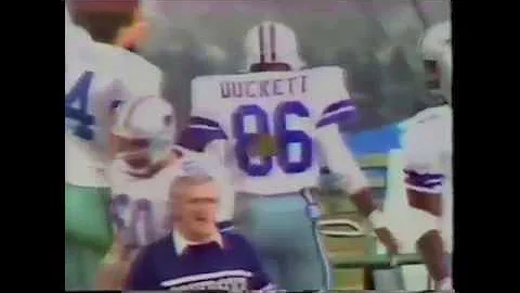 Cowboys' Kenny Duckett Levels San Francisco's Dana...