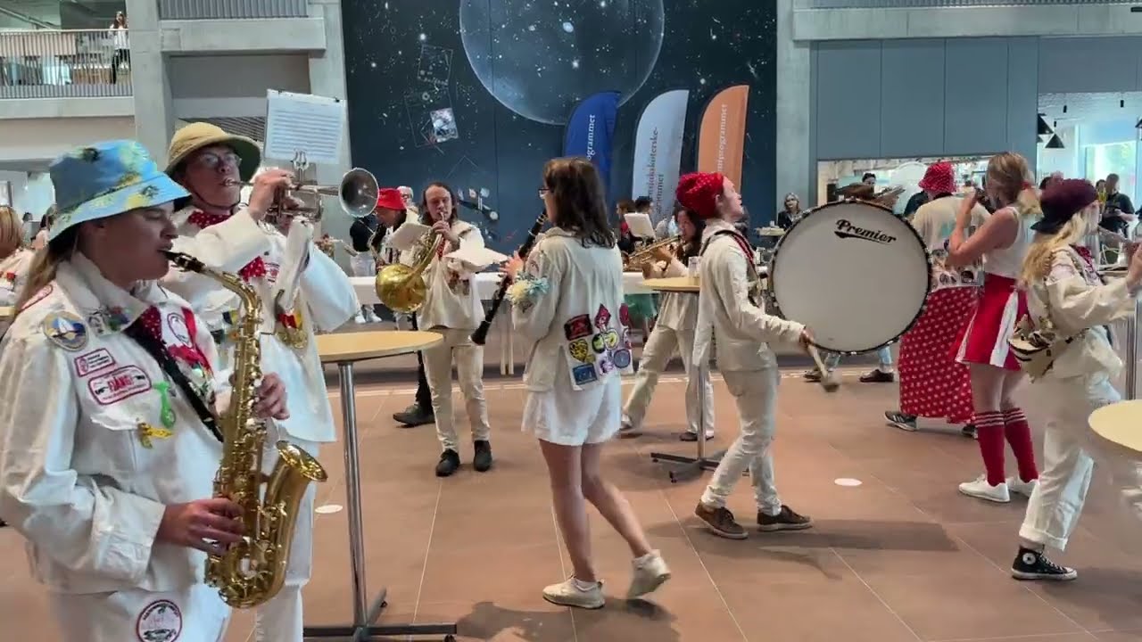 Festligt på utbildningarnas introduktionsdagar 24/8-23, Forum Medicum