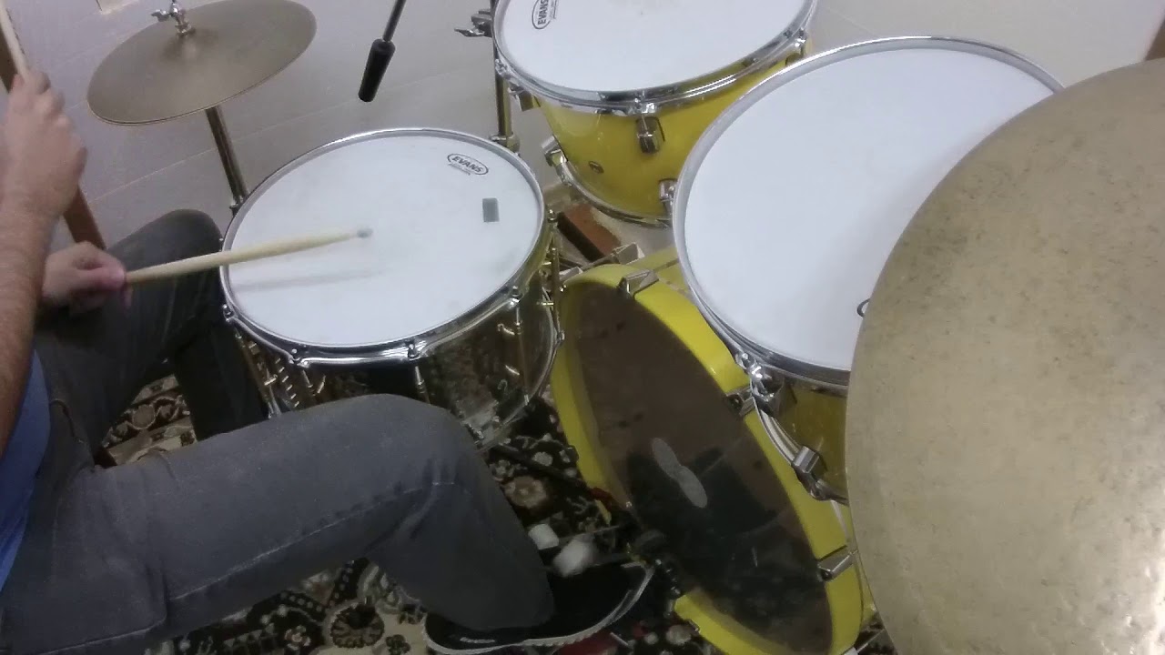 Vaneira e Bugio na bateria e variações.