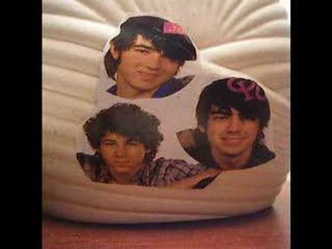 international-jonas-day-in-australia,nick-does-prank-calls