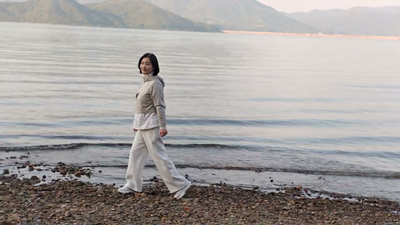 Fujifilm GFX100 II 4K Video -  FOCA OPLAR 9cm f3.5